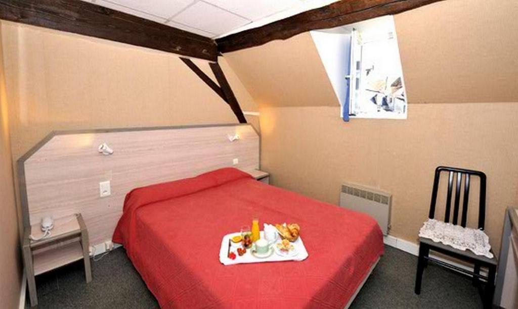 Le Compostelle Hotell Vézelay Rom bilde